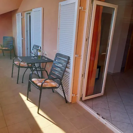 Apartment Valerija Baska (Krk) Exterior photo